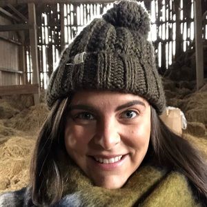 Meet your Posher, Chrissy